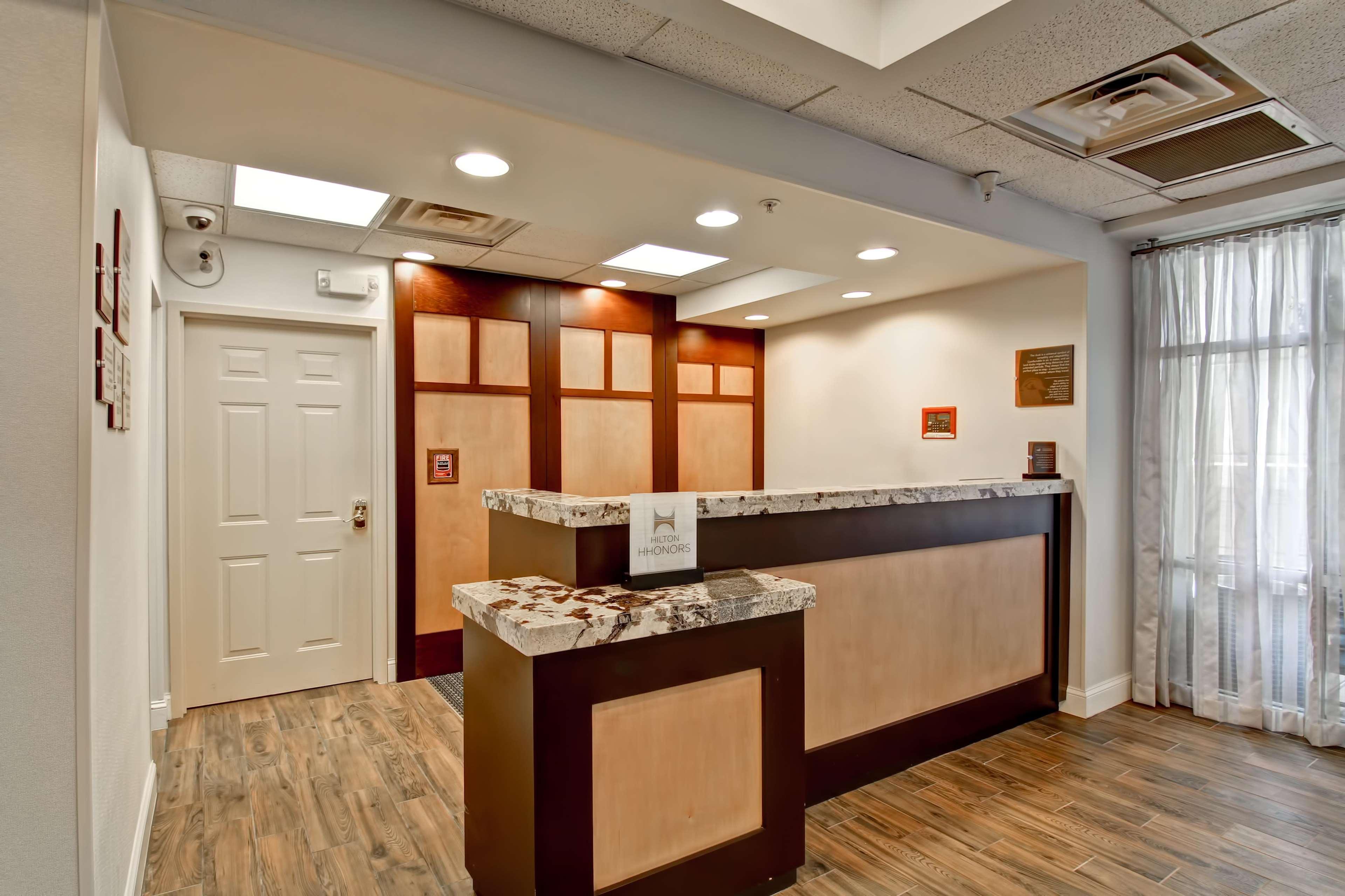 Homewood Suites By Hilton Newark-Cranford Εξωτερικό φωτογραφία