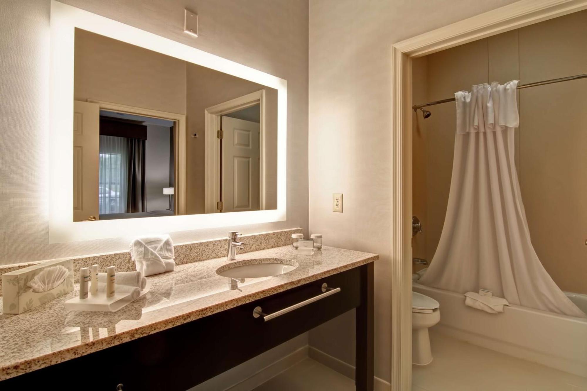 Homewood Suites By Hilton Newark-Cranford Εξωτερικό φωτογραφία