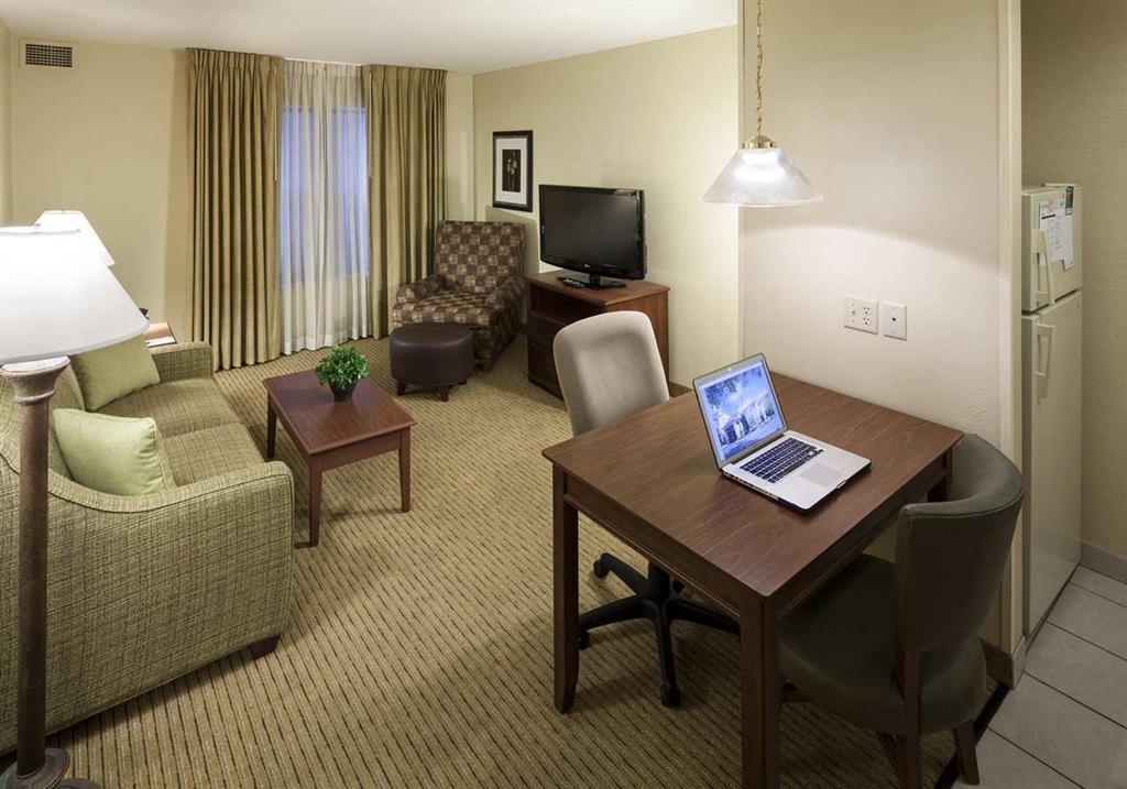 Homewood Suites By Hilton Newark-Cranford Δωμάτιο φωτογραφία